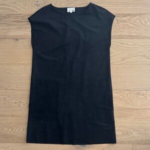 Aritzia Black Sleeveless Shift Mini Dress